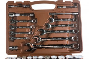 OMBRA Набор инструмента универсальный 82 предметов 1/4, 1/2" DR OMT82S12 055377